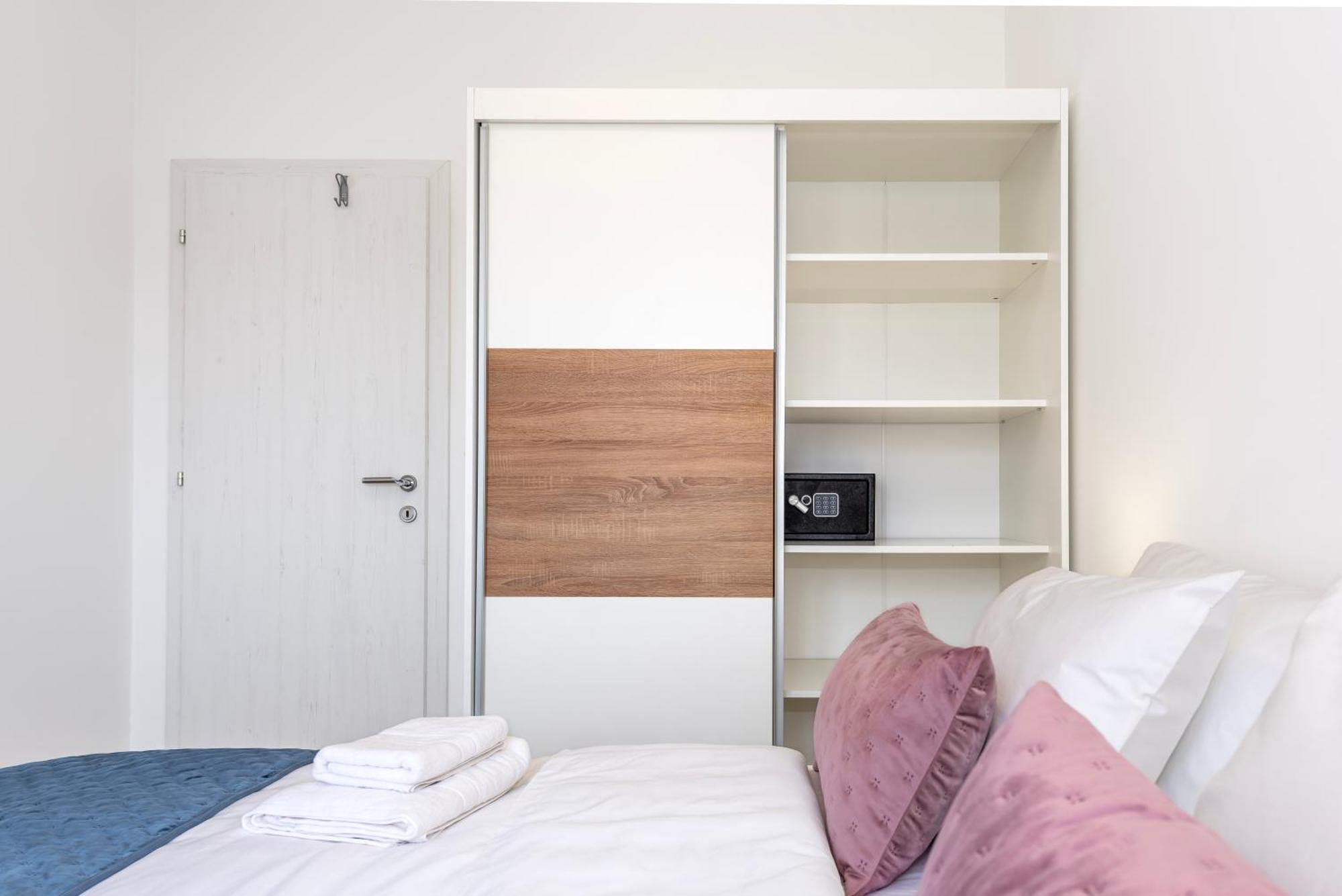 First Choice Apartment Rogoznica Rogoznica  Esterno foto